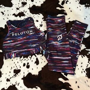 PELOTON set. Bra and leggings